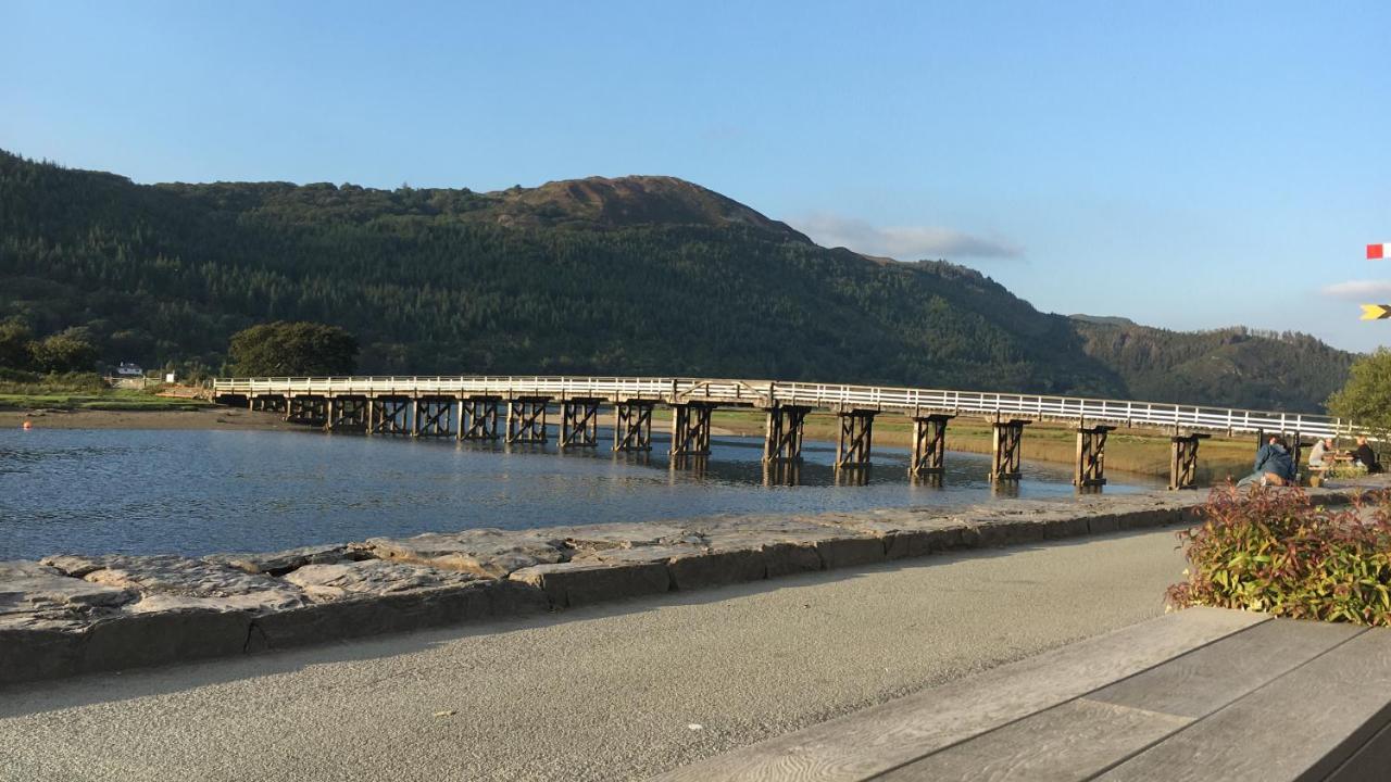 多尔盖罗Snowdonia Mawddach Escape别墅 外观 照片